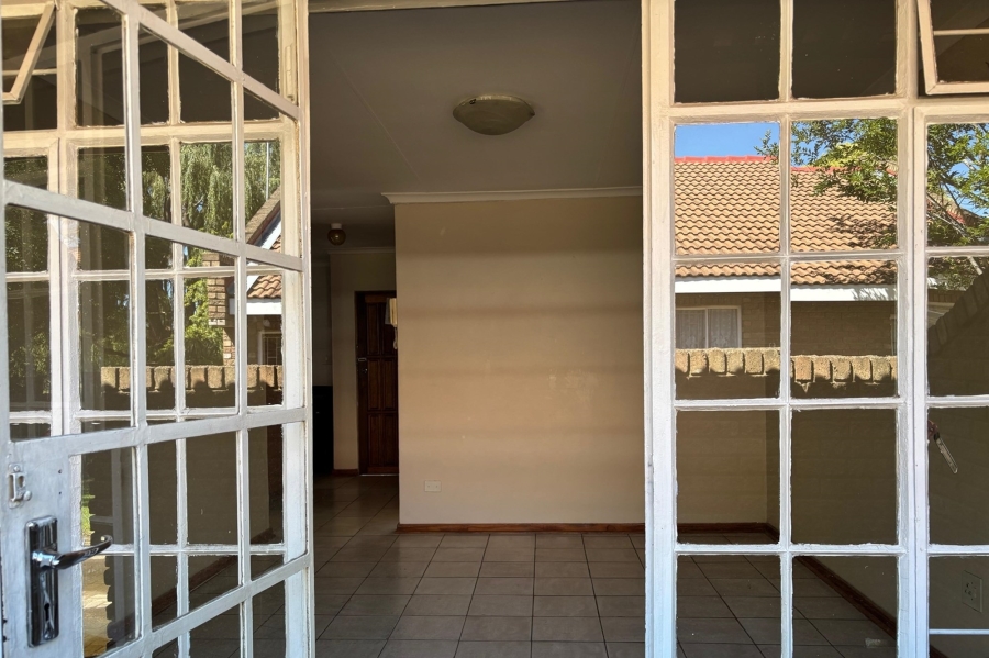 To Let 2 Bedroom Property for Rent in Harrismith Free State
